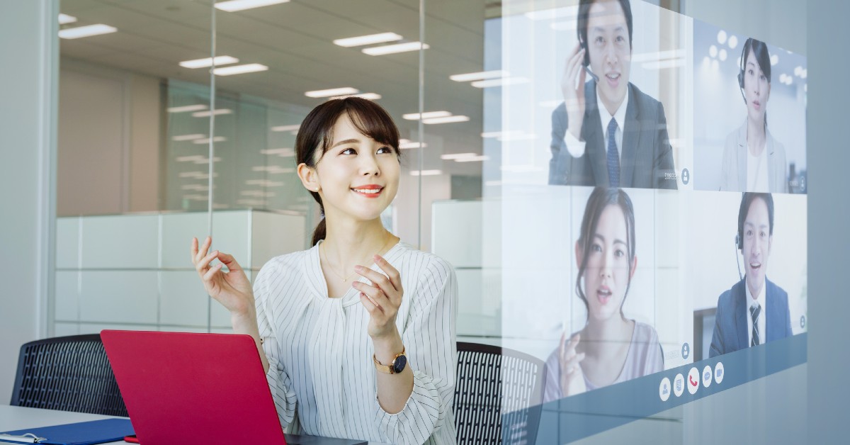4 common hybrid workplace challenges and solutions
