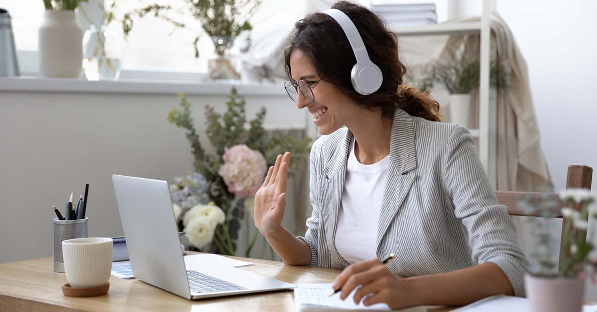 7 tips for managing a hybrid workforce